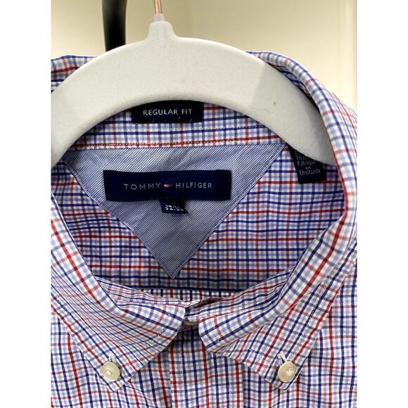 Tommy Hilfiger Plaid Casual Button Down Shirt - Sz. 34 - 35 (EUC) - Picture 3 of 6
